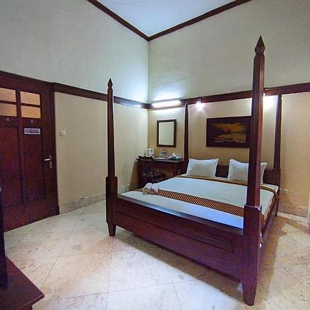 Guest House Teras Solo Syariah Εξωτερικό φωτογραφία