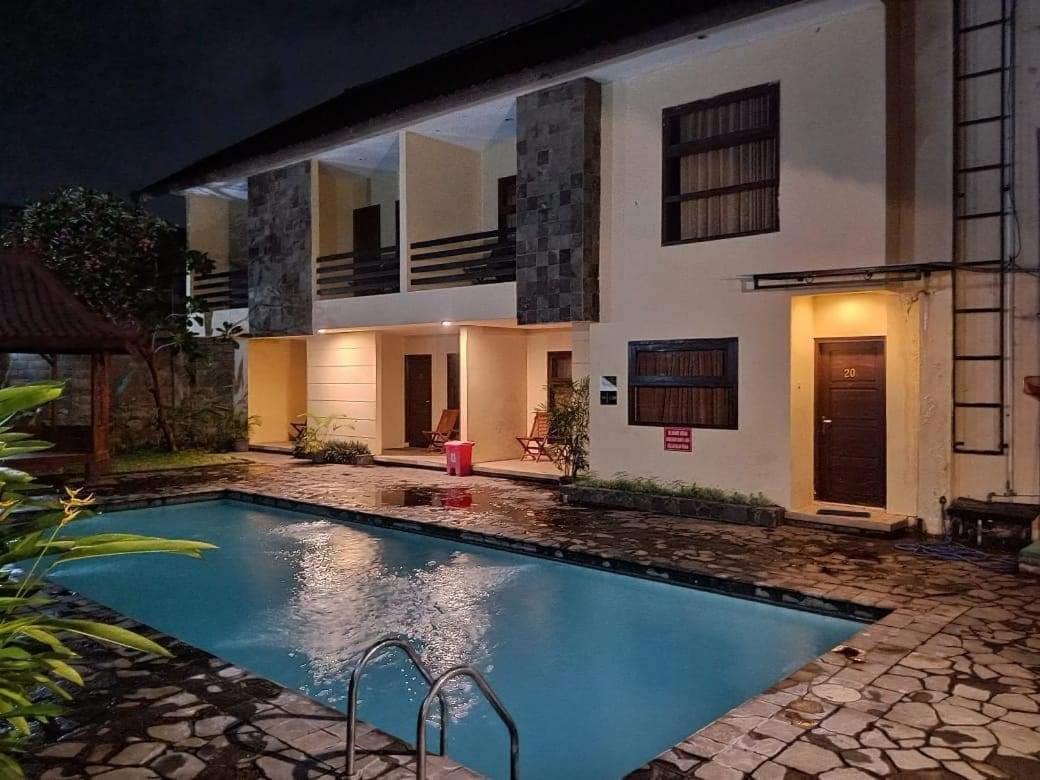 Guest House Teras Solo Syariah Εξωτερικό φωτογραφία